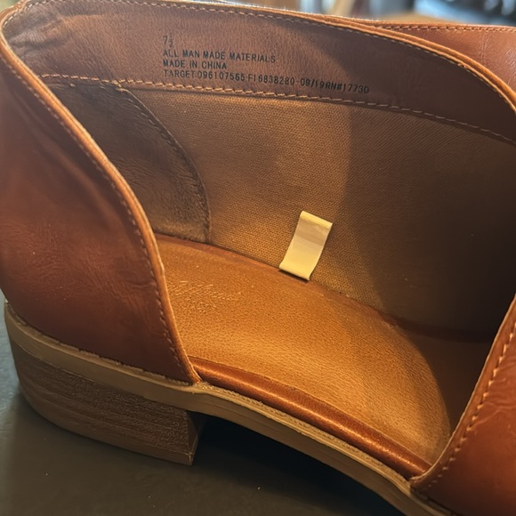 Shoes, Universal threads brown leather flat women’s shoes - Picture 3 of 5